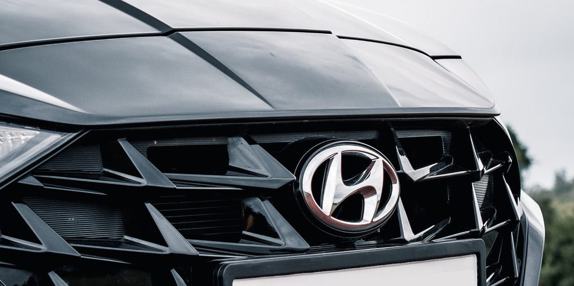You are currently viewing Hyundai Recalls Tucsons And Sonata Hybrids Due to Fire Concerns