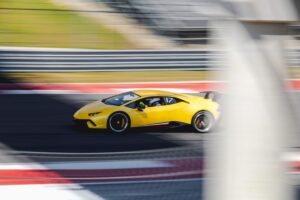 Read more about the article Lamborghini Blows Everyone Away With The Huracán